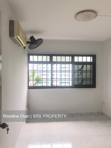 Blk 942 Hougang Street 92 (Hougang), HDB 5 Rooms #190567302